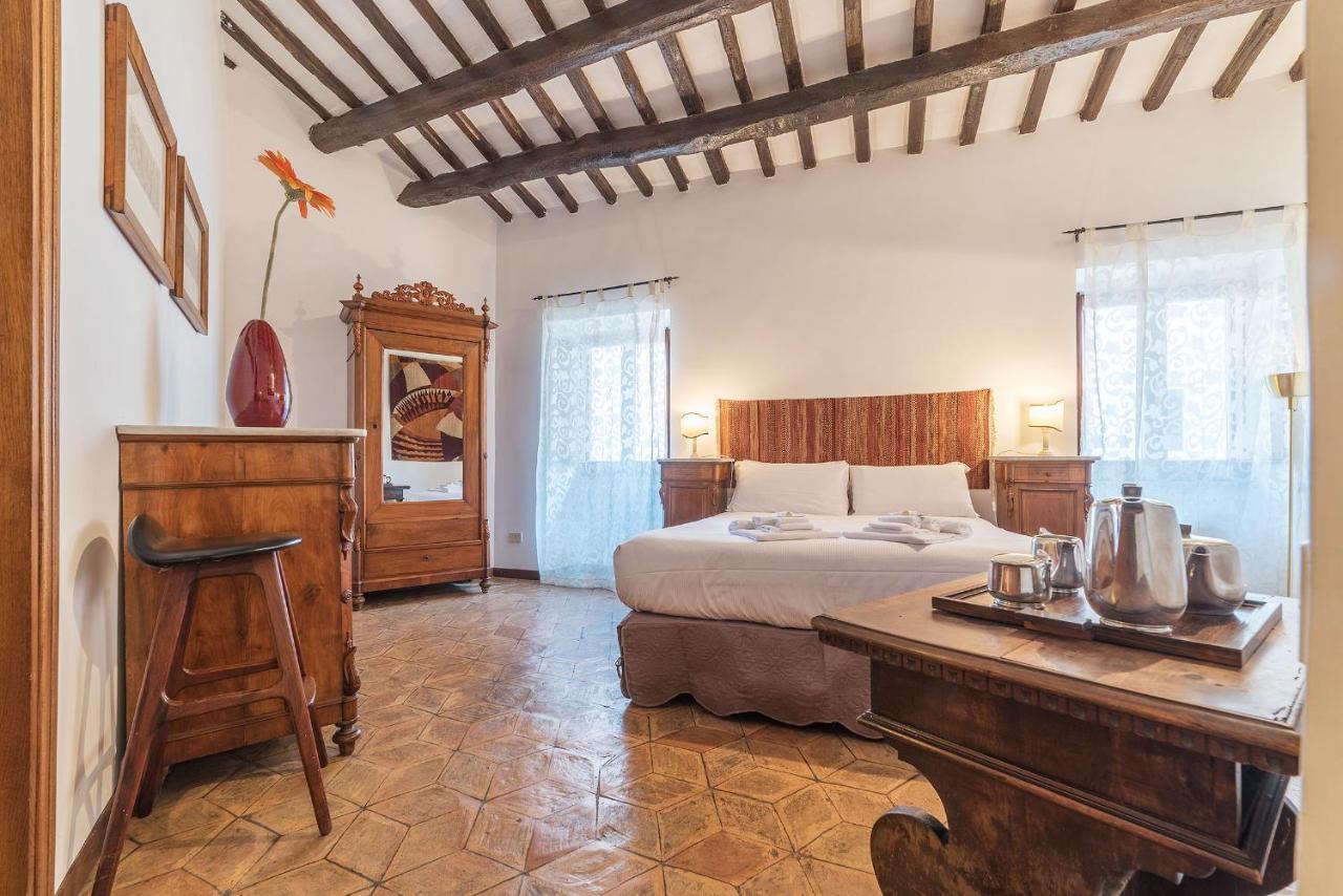 By The Charming Piazza Navona - Fromhometorome Apartment Rom